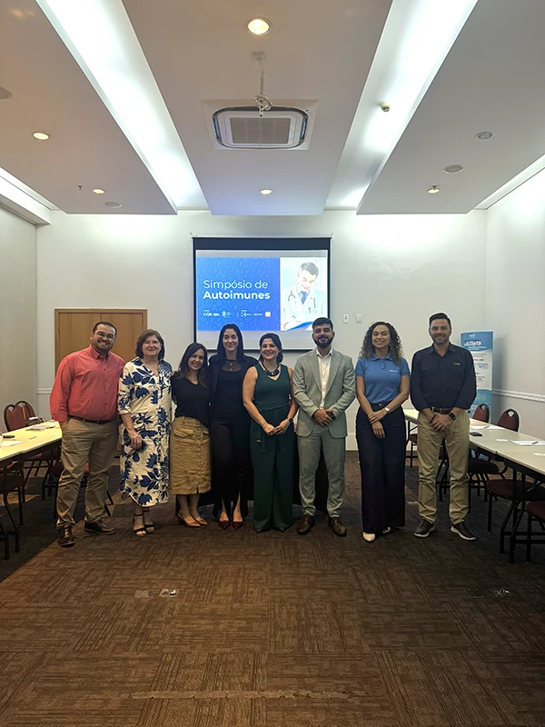 Simpósio de Doenças Autoimunes reúne especialistas em São José dos Campos 05