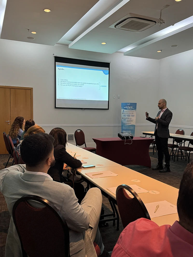 Simpósio de Doenças Autoimunes reúne especialistas em São José dos Campos 07